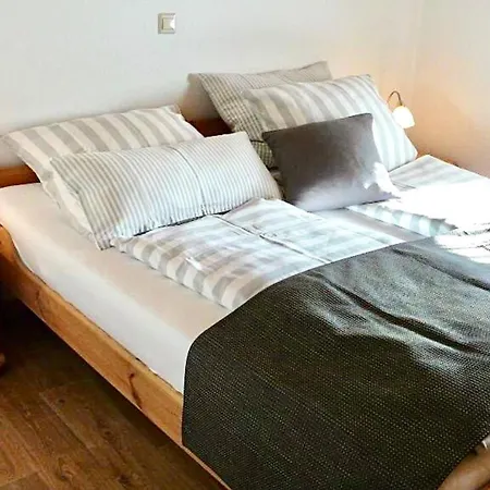 Hébergement de vacances 30 *