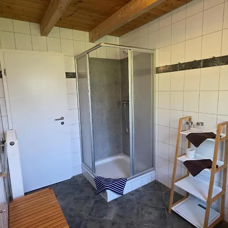 30 Hébergement de vacances *